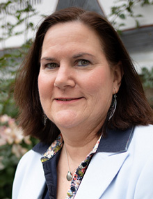 Katja Hessenauer